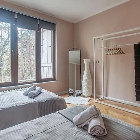 Center, Shishman Street Bijou * Sofia